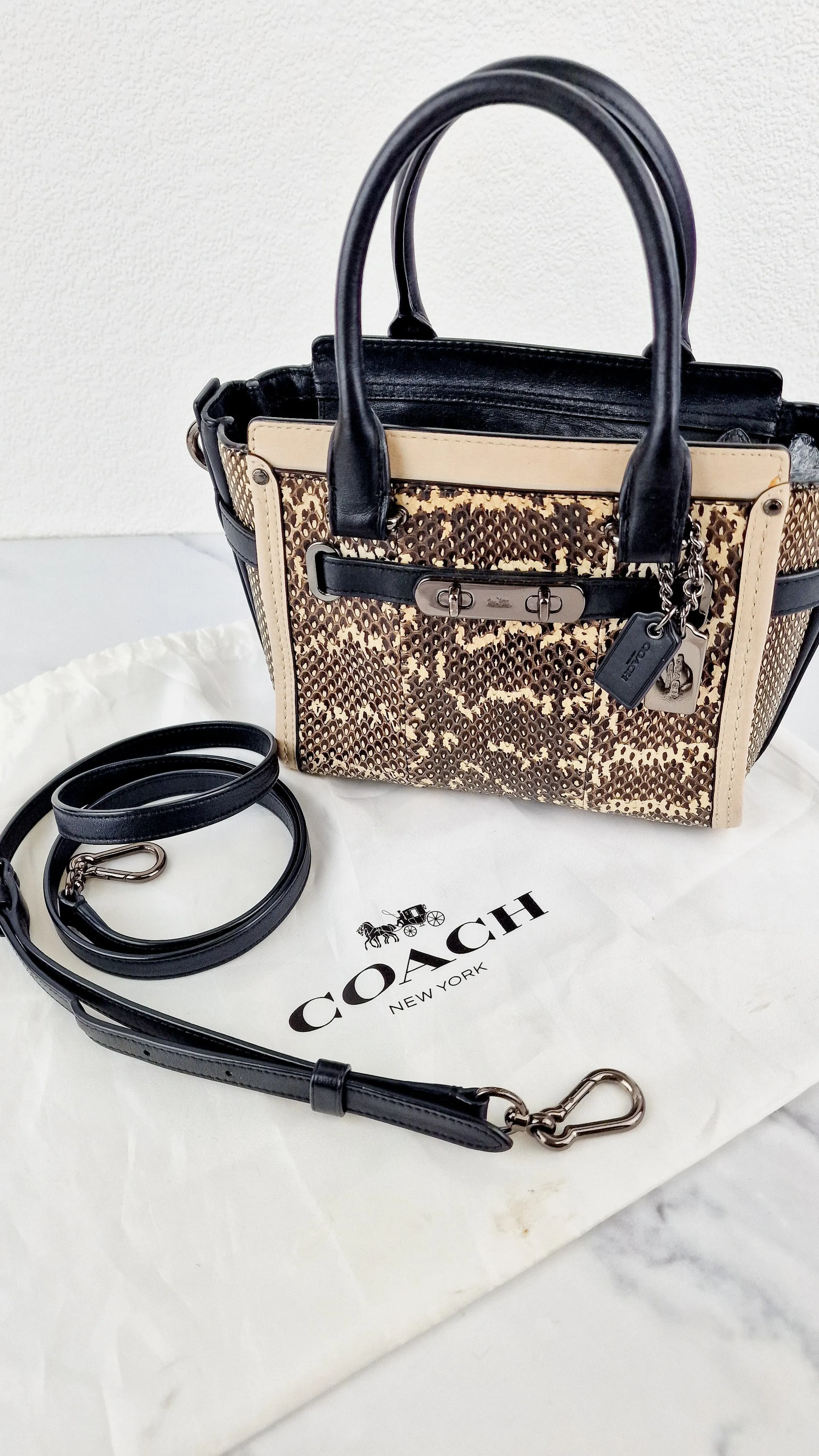 Coach Swagger 21 in Snakeskin Black & White Chalk Colorblock Handbag - Coach 57748