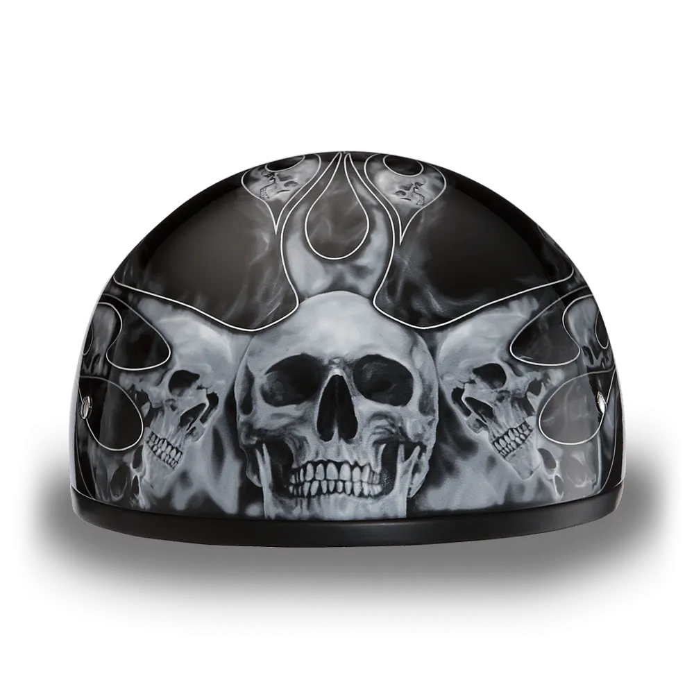 D6-SFS D.O.T. DAYTONA SKULL CAP - W/ SKULL FLAMES SILVER