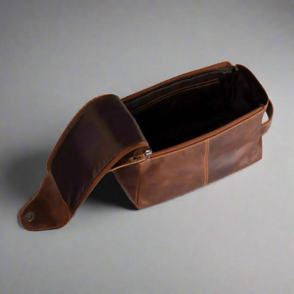 Greenwood Leather Darwin Travel Wash Bag