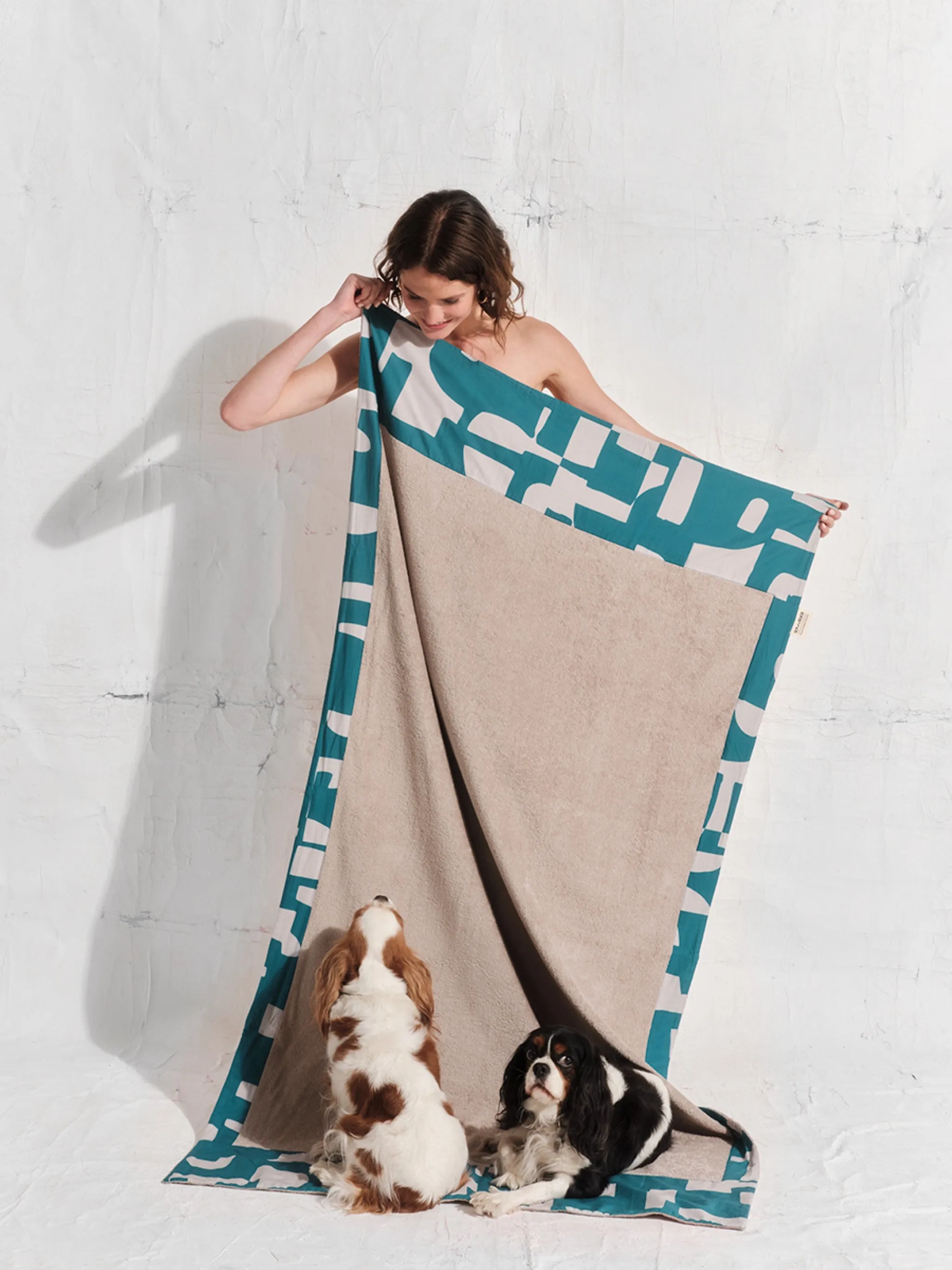 Hydra Greige | Head 2 Toe Beach Towel