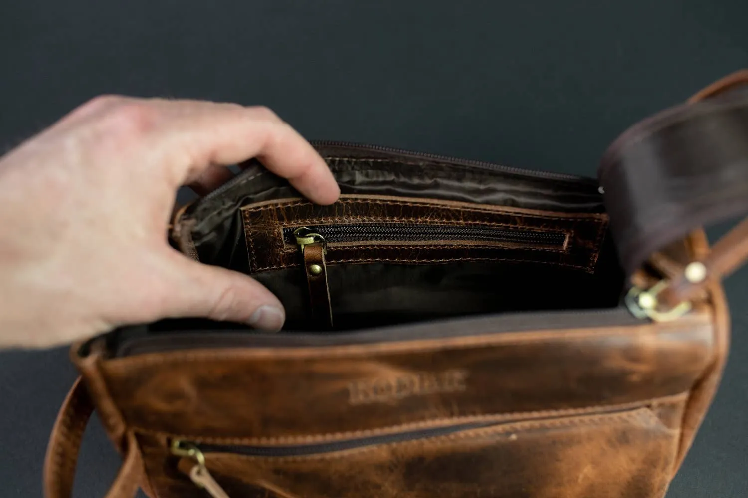 Leather Toiletry Bag - Dark Walnut