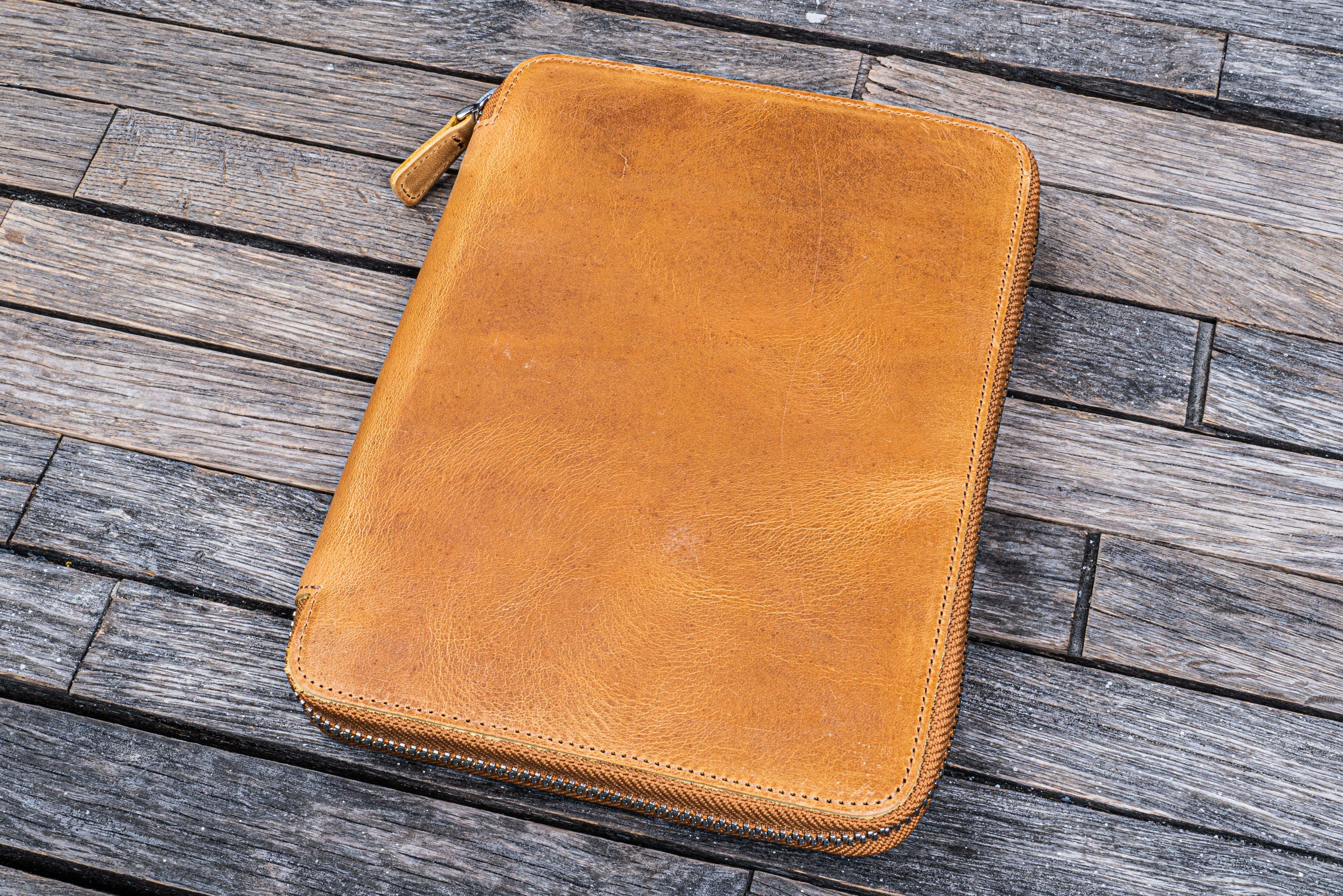 Leather Zippered A5 Leuchtturm1917  Notebook Folio  - Crazy Horse Honey Ochre