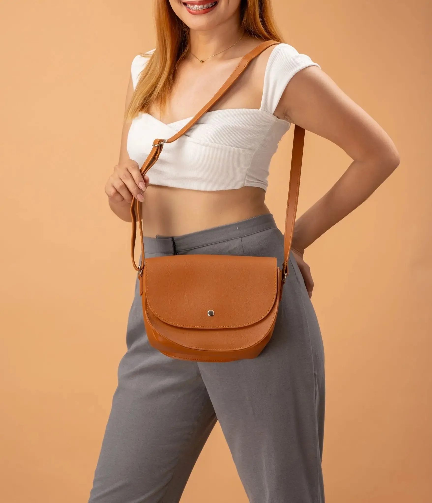 MADISON Classic Sling Bag in Tan Brown