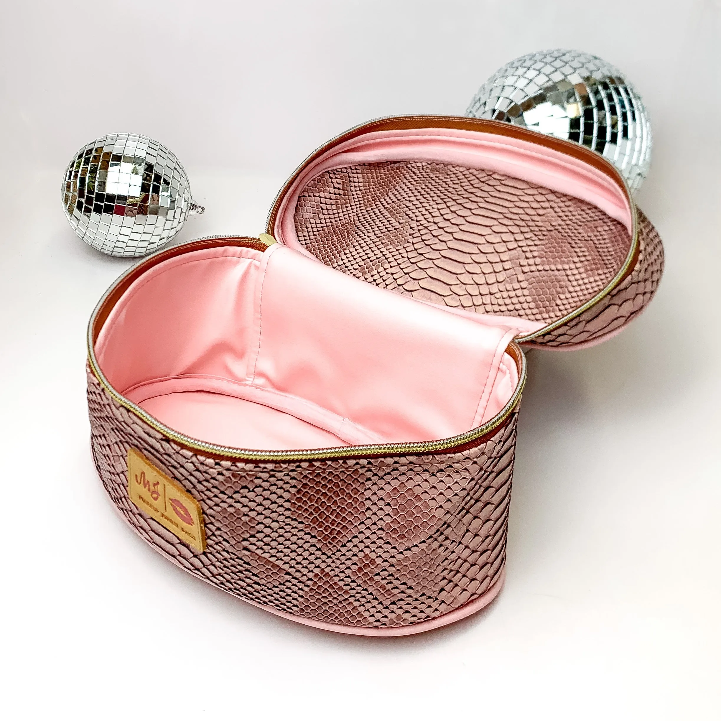 Makeup Junkie | Small Copperazzi Train Case in Dusty Pink Snake Print