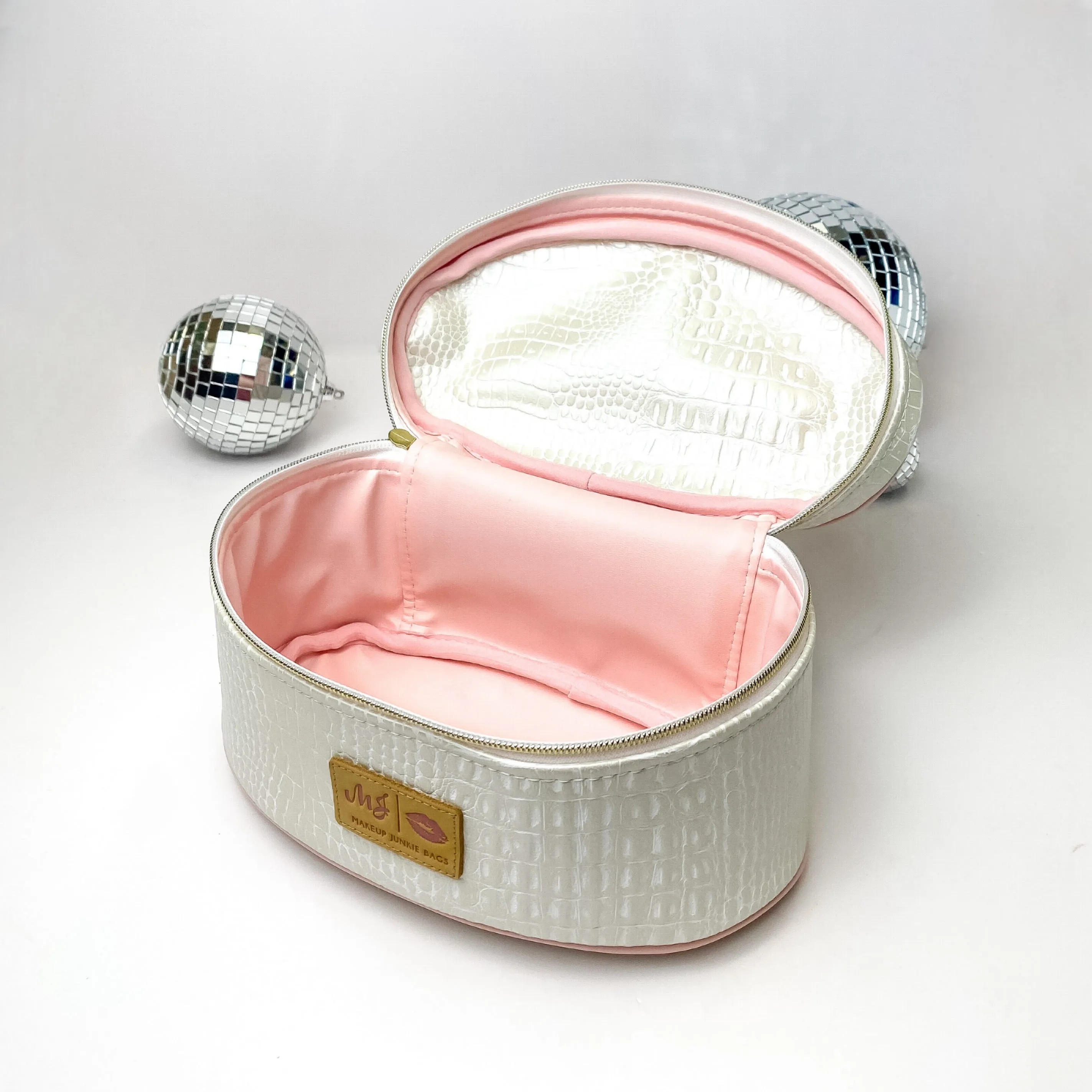 Makeup Junkie | Small Shade of Pearl Train Case in Pearl White Croc Print