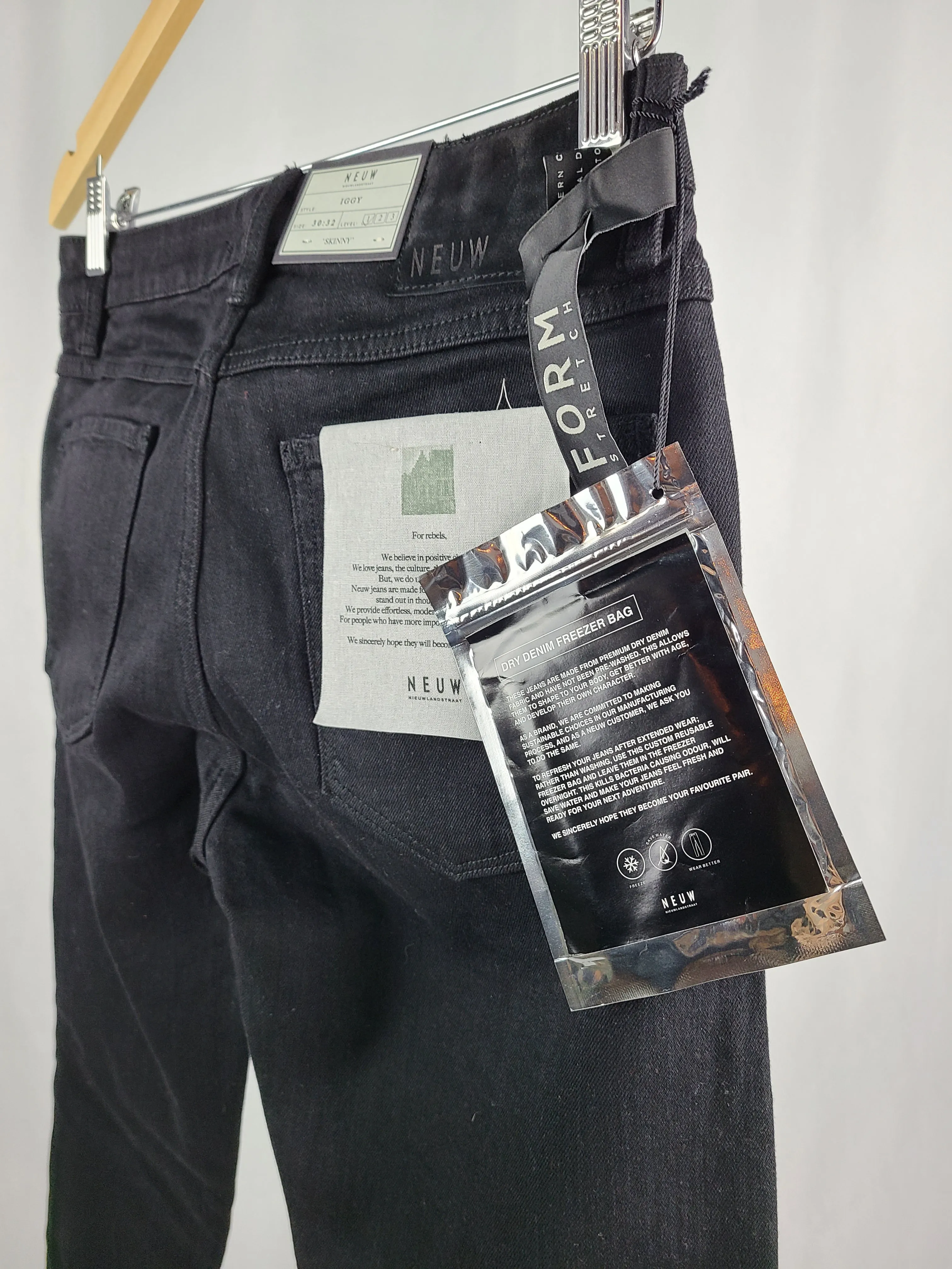 Neuw Iggy Skinny - Black Selvedge