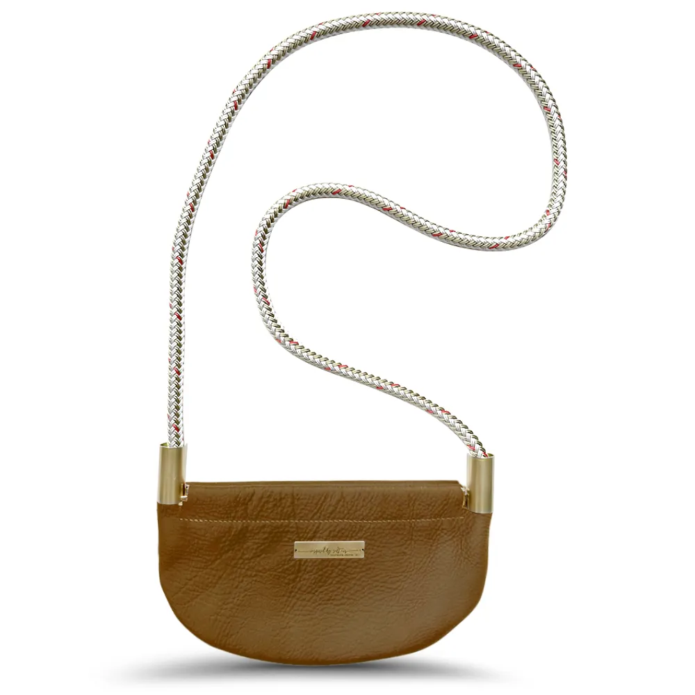 Oyster Shell Bag in Beach Nut Leather