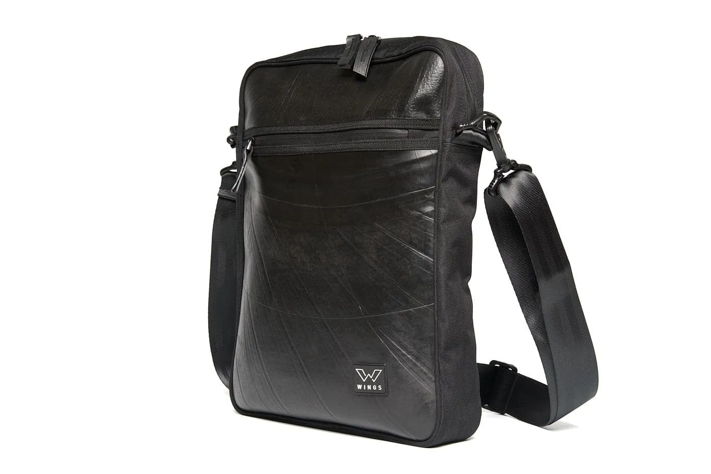 Raven Upcycled Tyre Vegan Laptop Shoulder Bag | Black