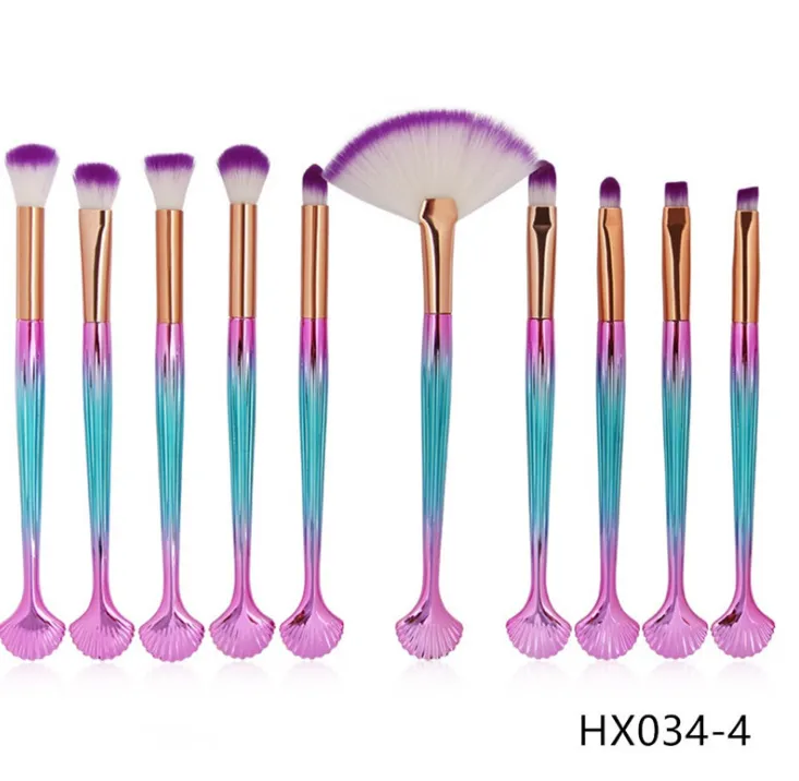 The Shell Makeup Brush Set - Purple bristles